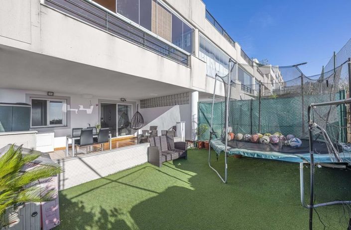 Image No.12-3 Bed Apartment for sale