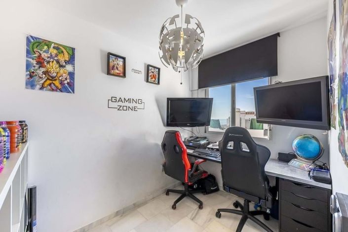 Image No.19-3 Bed Apartment for sale