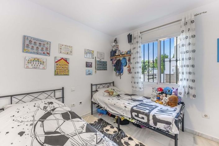 Image No.23-3 Bed Apartment for sale