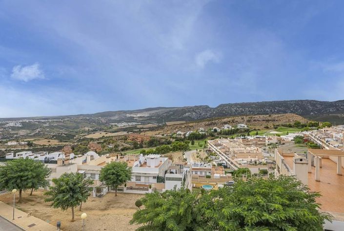 Image No.37-3 Bed Apartment for sale