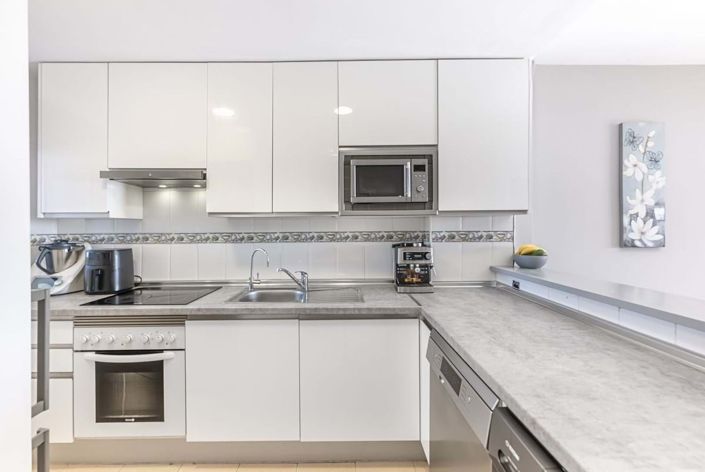 Image No.8-3 Bed Apartment for sale