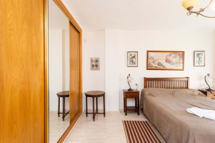 Image No.22-3 Bed Townhouse for sale