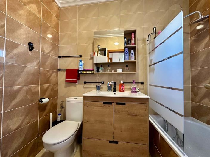 Image No.7-4 Bed Townhouse for sale