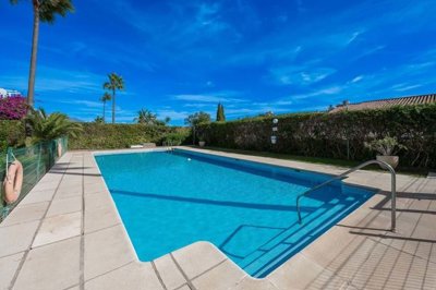 1447-650725-78d1f4f8b6655591b02d22fabb36a692d