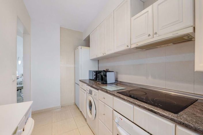 Image No.21-2 Bed Apartment for sale