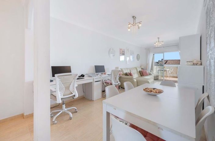 Image No.25-2 Bed Apartment for sale