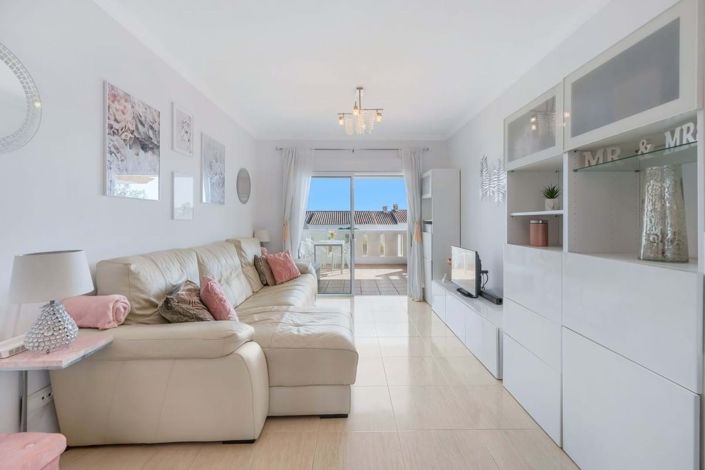 Image No.26-2 Bed Apartment for sale