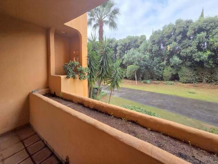 Image No.20-3 Bed Apartment for sale