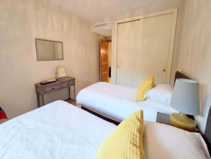 Image No.22-3 Bed Apartment for sale