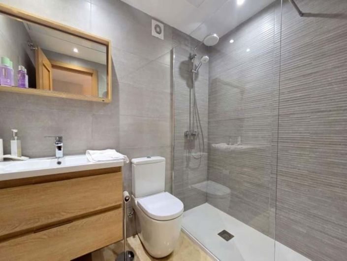 Image No.23-3 Bed Apartment for sale