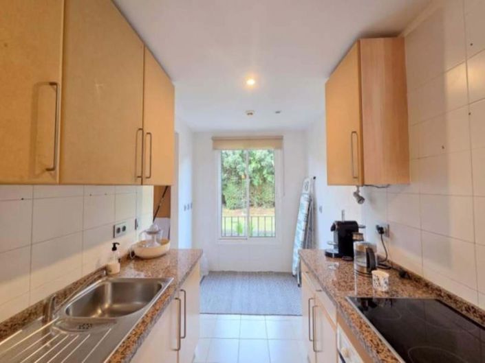 Image No.9-3 Bed Apartment for sale