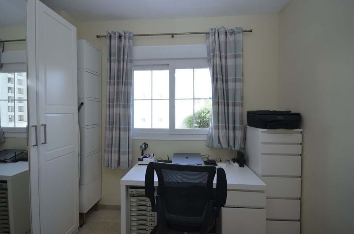 Image No.23-2 Bed Apartment for sale