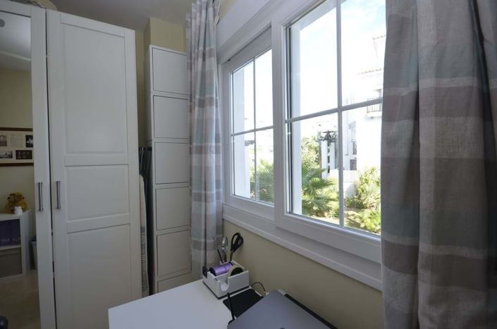 Image No.24-2 Bed Apartment for sale