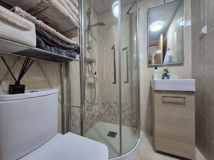 Image No.26-2 Bed Apartment for sale