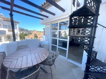 1447-650757-78d1f4f8b6655591b02d22fabb36a692d