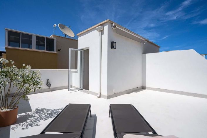 Image No.20-3 Bed Villa for sale