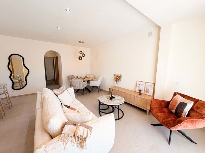 Image No.3-2 Bed Villa for sale