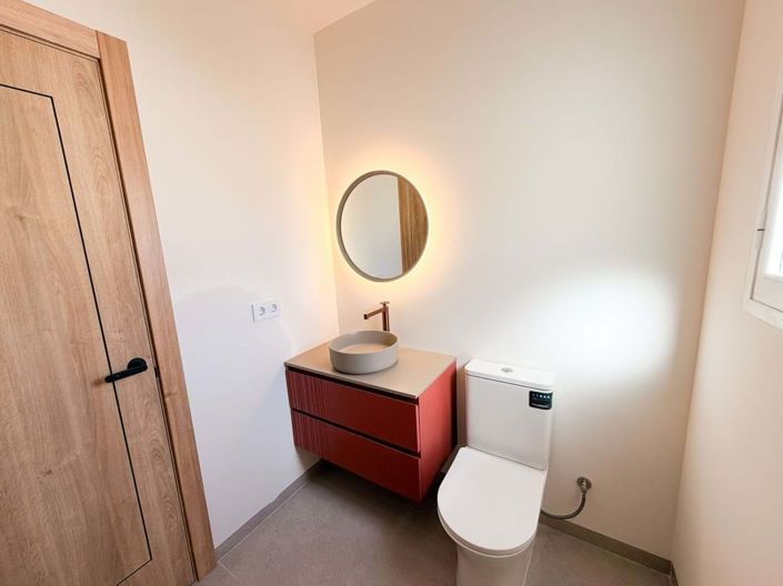 Image No.7-2 Bed Villa for sale