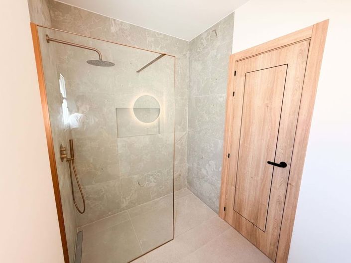 Image No.8-2 Bed Villa for sale