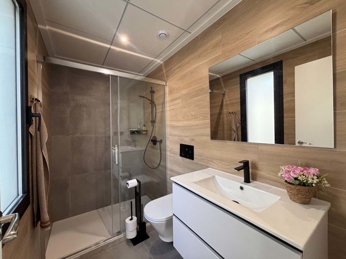 Image No.14-2 Bed Villa for sale