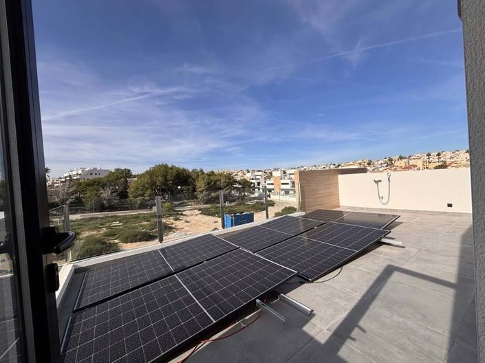 Image No.33-2 Bed Villa for sale