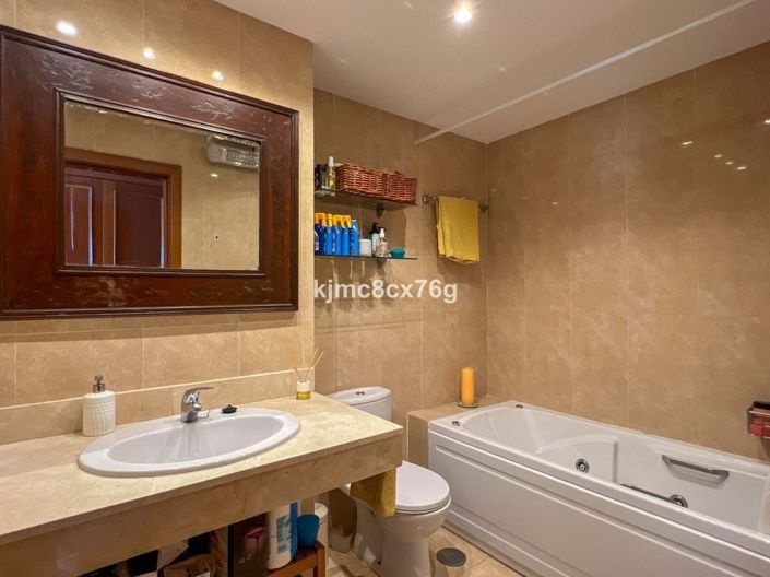 Image No.22-Appartement de 2 chambres à vendre à Mijas Costa