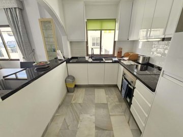 1447-650760-78d1f4f8b6655591b02d22fabb36a692d