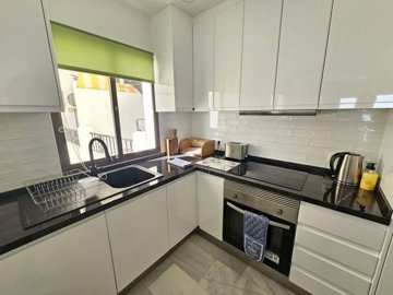 1447-650760-78d1f4f8b6655591b02d22fabb36a692d