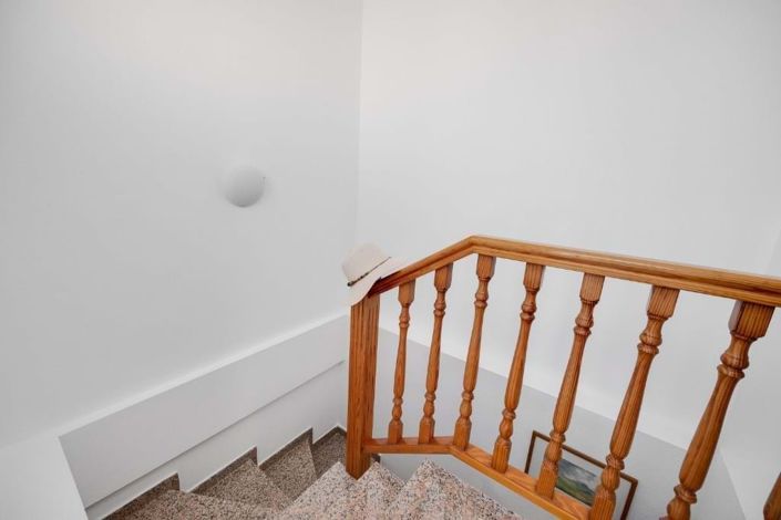 Image No.28-2 Bed Townhouse for sale