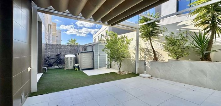 Image No.12-3 Bed Villa for sale