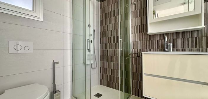 Image No.43-3 Bed Villa for sale