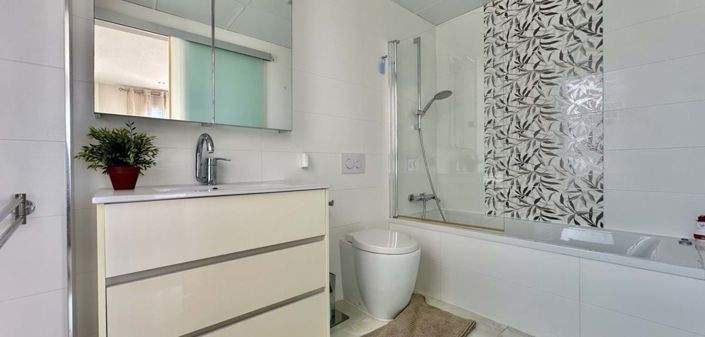 Image No.44-3 Bed Villa for sale