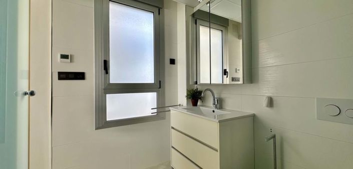 Image No.45-3 Bed Villa for sale