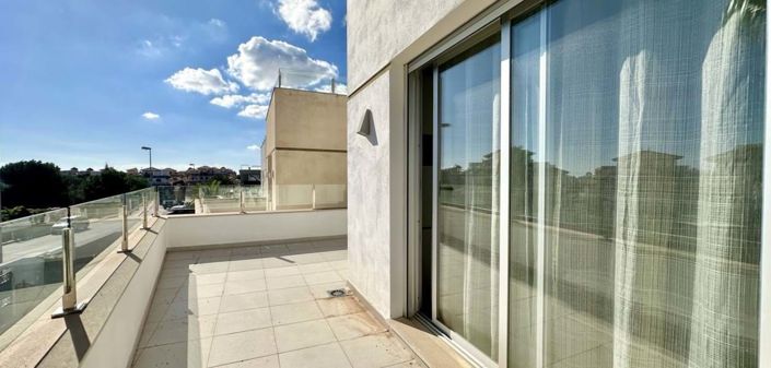 Image No.48-3 Bed Villa for sale