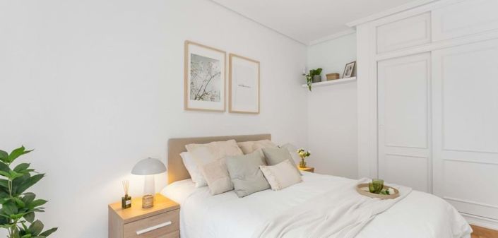 Image No.14-2 Bed Townhouse for sale