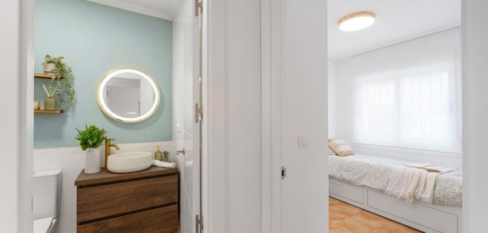 Image No.19-2 Bed Townhouse for sale