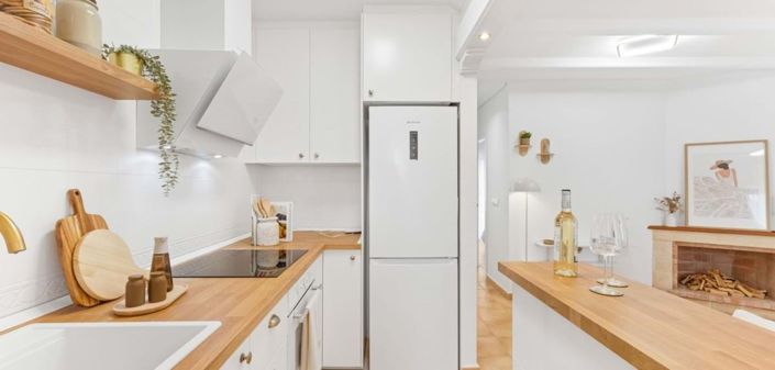 Image No.26-2 Bed Townhouse for sale