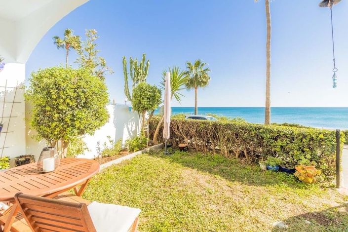 Image No.2-2 Bed Townhouse for sale