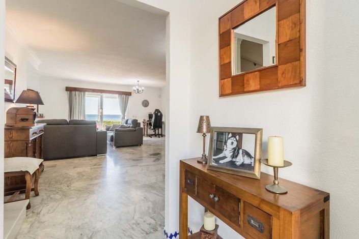 Image No.8-2 Bed Townhouse for sale