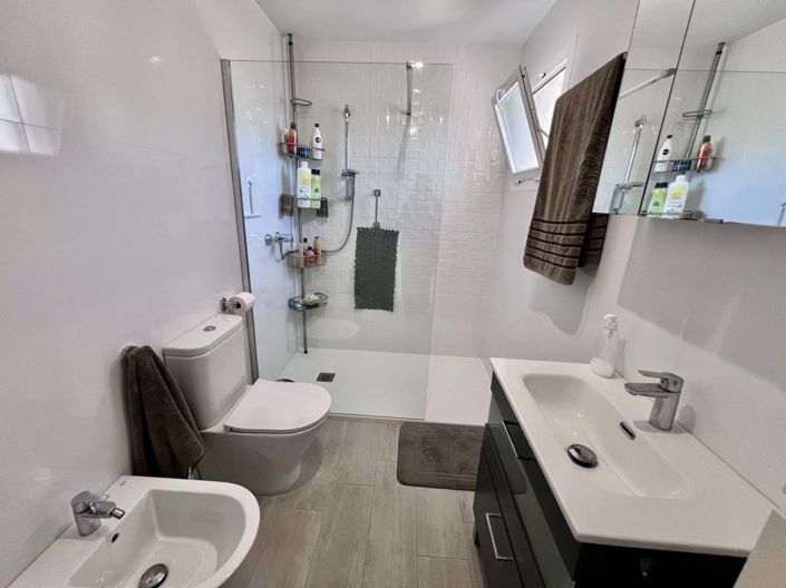 Image No.16-3 Bed Townhouse for sale