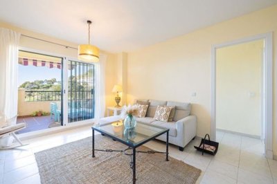 1447-651251-78d1f4f8b6655591b02d22fabb36a692d