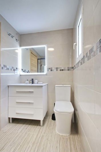 Image No.18-2 Bed Bungalow for sale