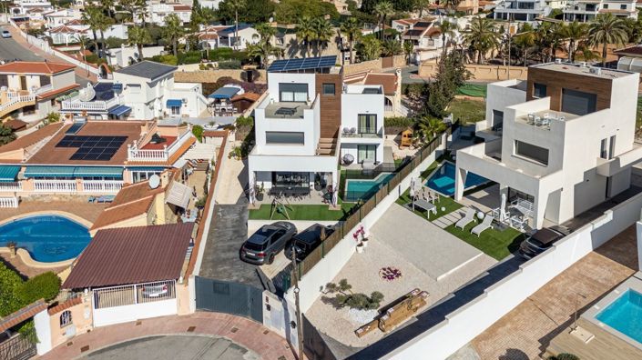 Image No.35-3 Bed Villa for sale