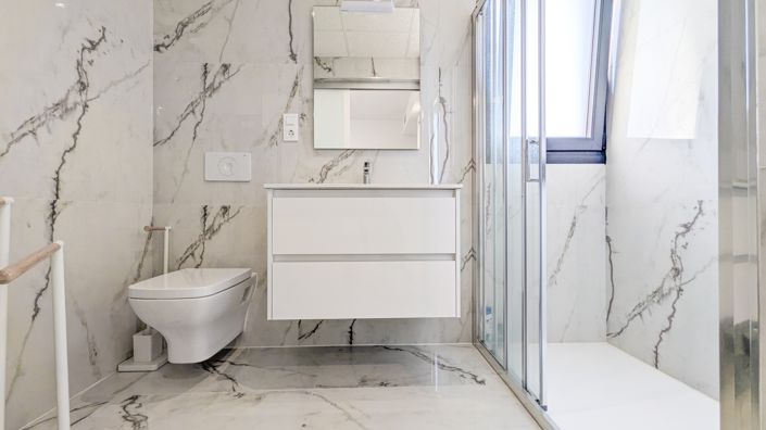 Image No.18-2 Bed Apartment for sale