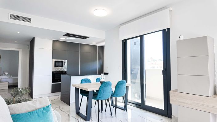 Image No.5-2 Bed Apartment for sale