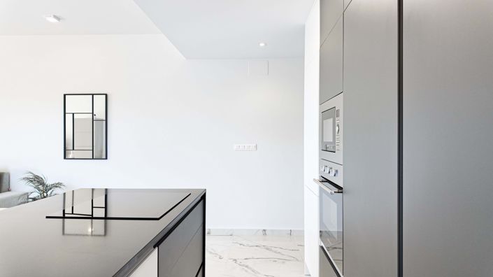 Image No.9-2 Bed Apartment for sale