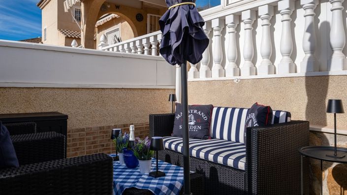 Image No.2-Villa de 3 chambres à vendre à Orihuela Costa