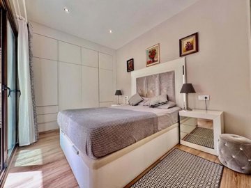 1447-651263-78d1f4f8b6655591b02d22fabb36a692d