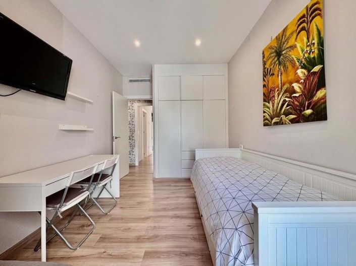 Image No.17-3 Bed Villa for sale