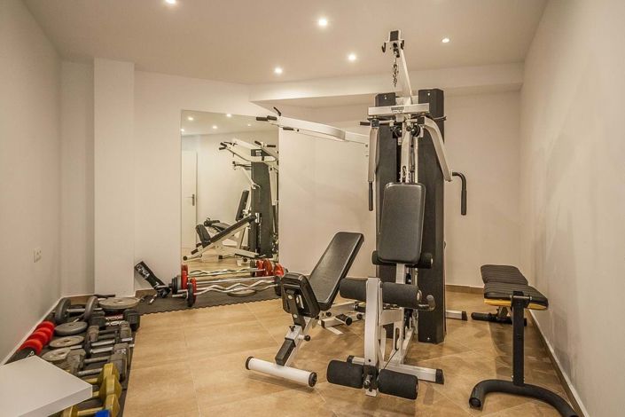 Image No.21-6 Bed Villa for sale